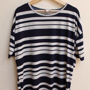 LulaRoe Navy Stripe Tunic Top
